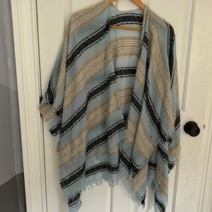 Blue linen shawl one size